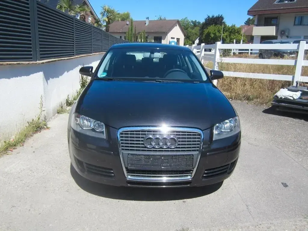 Gebraucht Audi A3 Sportback 102 PS (75 kW) 2008 Grau Kleinwagen