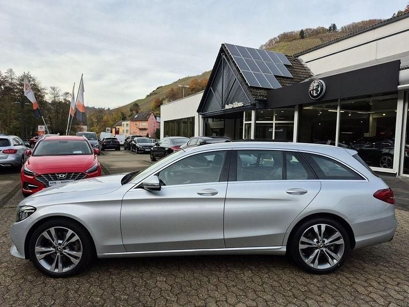 Gebraucht Mercedes C300 245 PS (180 kW) 2019 Andere Limousine
