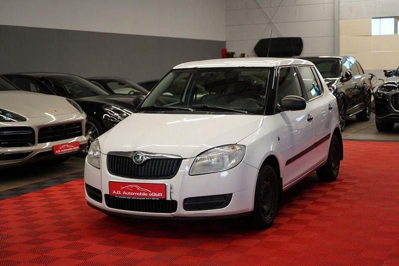 Gebraucht Skoda Fabia Classic 60 PS (44 kW) 2009 Weiß Limousine