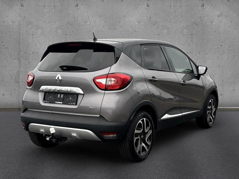 Gebraucht Renault Captur XMOD 118 PS (86 kW) 2016 Grau SUV