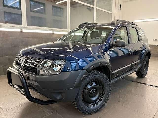 Blau metallic Gebraucht 2016 Dacia Duster Ice | 10.340 € (Fairer Preis) - Bild 1/4