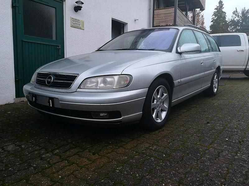 Silber Gebraucht 2003 Opel Omega Kombi | 1.599 € (Fairer Preis) - Bild 1/4
