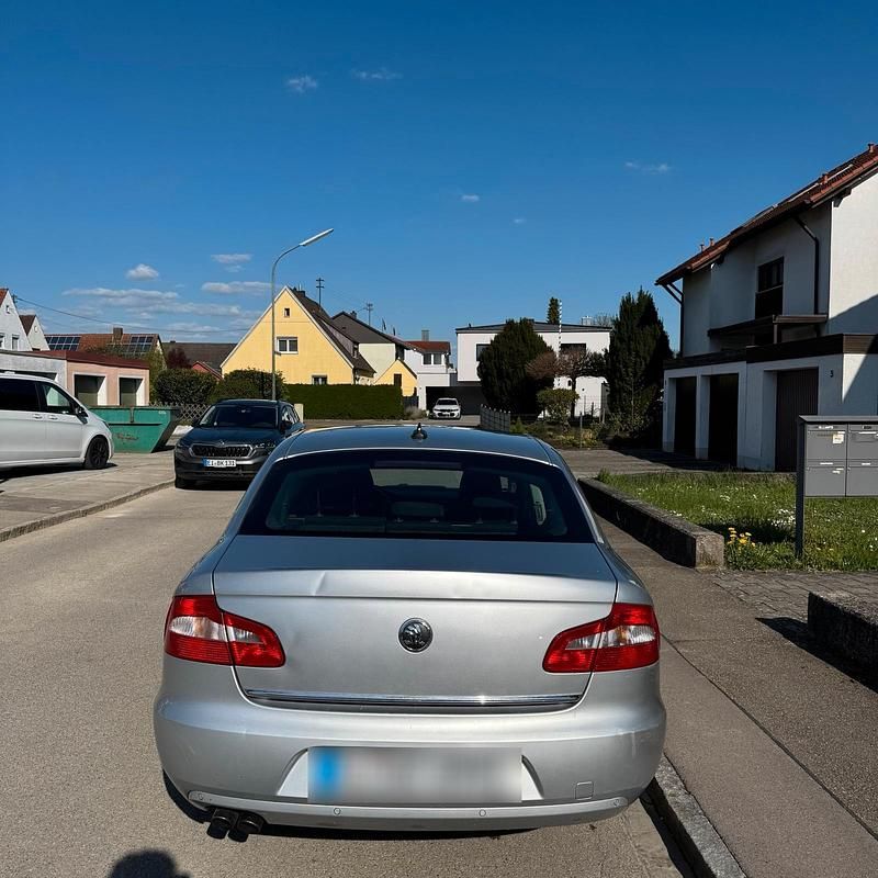 Brugt Skoda Superb 160 HK (117 kW) 2008 Grå Sedan
