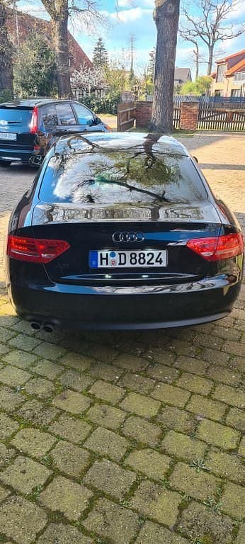 Gebraucht Audi A5 Sport 160 PS (117 kW) 2011 Schwarz Coupé