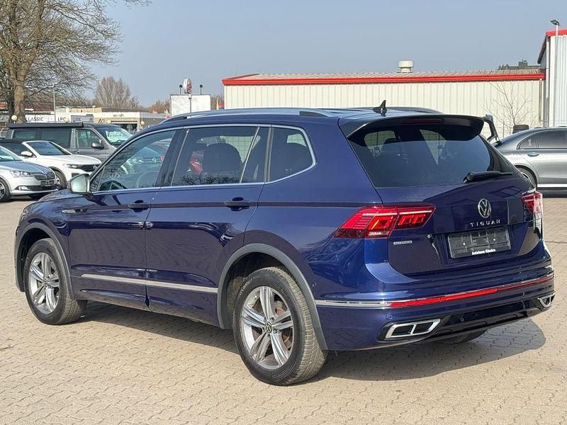 Gebraucht VW Tiguan Allspace R-line 200 PS (147 kW) 2022 Blau SUV