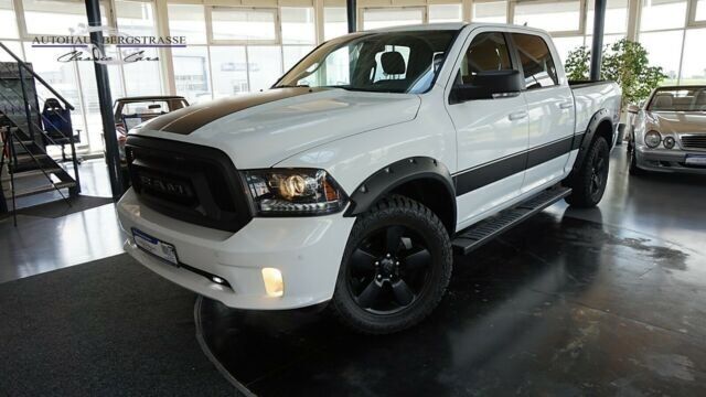 Gebraucht Dodge Ram 401 PS (294 kW) 2019 Weiß Abholung