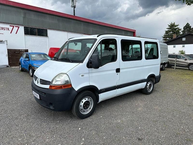 Second-hand Renault Master 120 CP (88 kW) 2009 Alb Monovolum