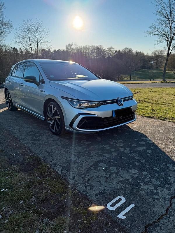 Gebraucht VW Golf VIII R-line 150 PS (110 kW) 2023 Silber Limousine