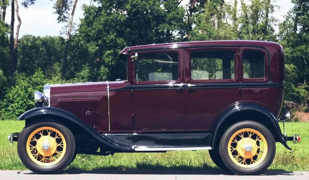 Gebraucht Ford Model A 39 PS (28 kW) 2010 Limousine