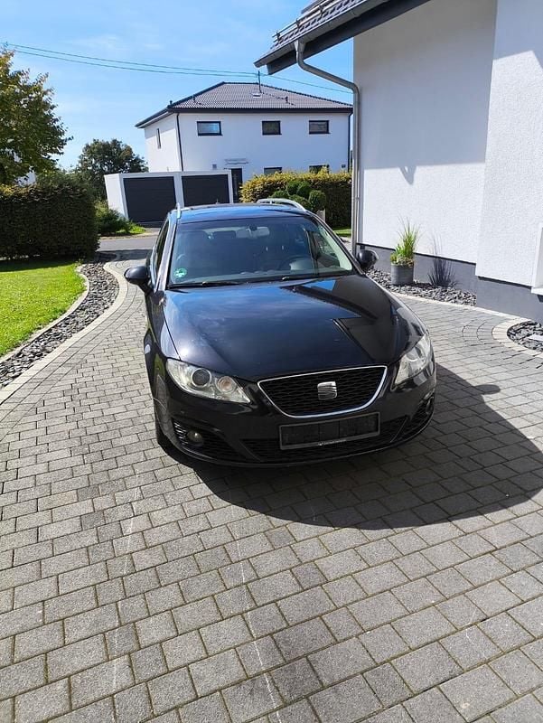 Schwarz Gebraucht 2009 Seat Exeo Kombi | 4.500 € (Fairer Preis) - Bild 1/4