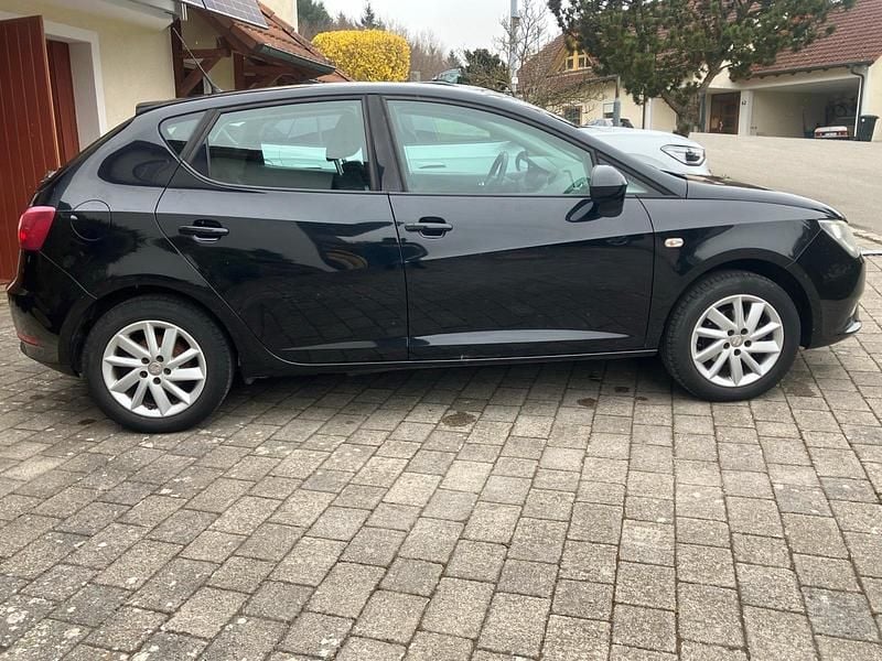 Gebraucht Seat Ibiza 85 PS (62 kW) 2012 Schwarz Kleinwagen
