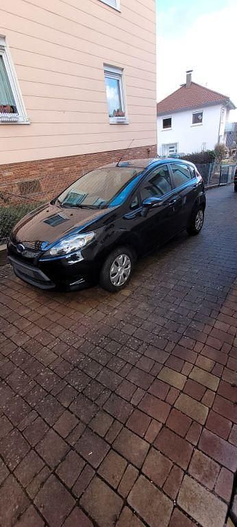 Gebraucht Ford Fiesta Trend 82 PS (60 kW) 2011 Kleinwagen