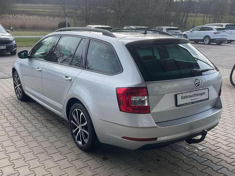 Gebraucht Skoda Octavia Soleil 150 PS (110 kW) 2019 Brilliant silber Kombi