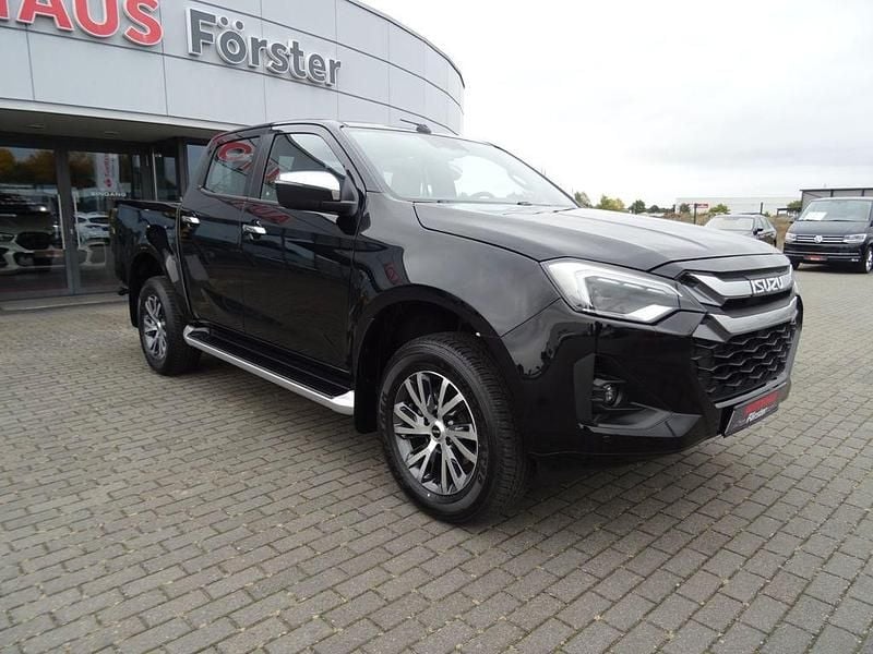 Neu Isuzu D-Max 163 PS (119 kW) 2025 Schwarz Pickup
