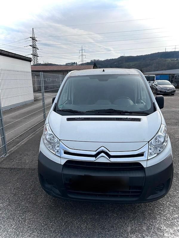 Gebraucht Citroën Jumpy 128 PS (94 kW) 2016 Weiß Van / Kleinbus