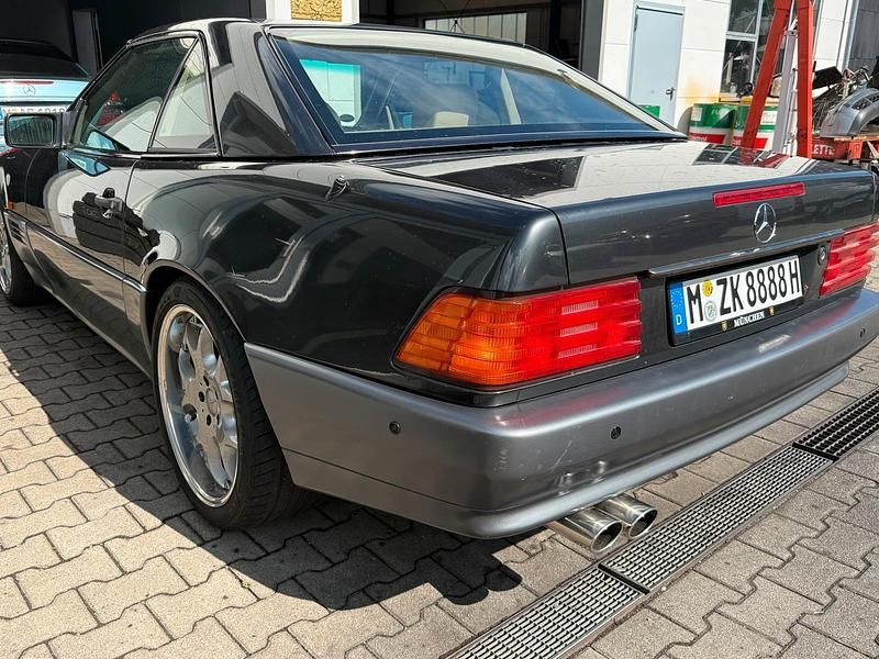 Gebraucht Mercedes SL320 239 PS (175 kW) 1994 Schwarz Cabrio