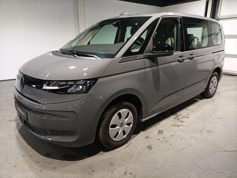 Gebraucht VW Multivan 150 PS (110 kW) 2024 Grau Van