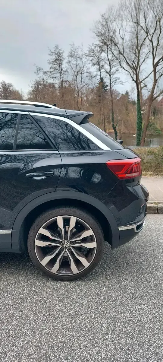 Usata VW T-Roc 190 CV (139 kW) 2018 Nero SUV