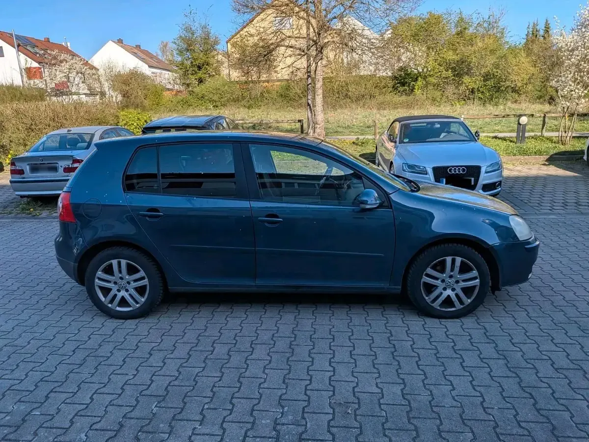 Gebraucht VW Golf IV 75 PS (55 kW) 2006 Andere farben Limousine
