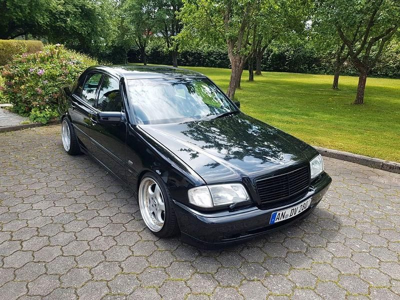Gebraucht Mercedes C280 AMG 271 PS (199 kW) 1999 Schwarz Limousine