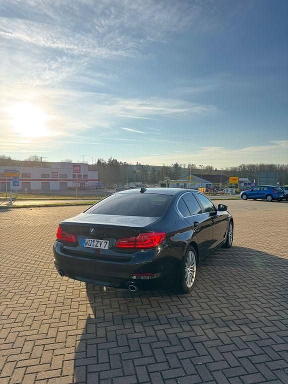 Second-hand BMW 520 190 CP (139 kW) 2019 Negru Berlinǎ