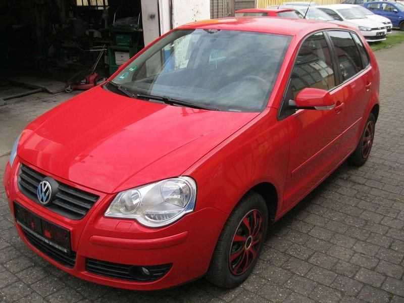 Gebraucht VW Polo Edition 69 PS (50 kW) 2009 Rot Kleinwagen