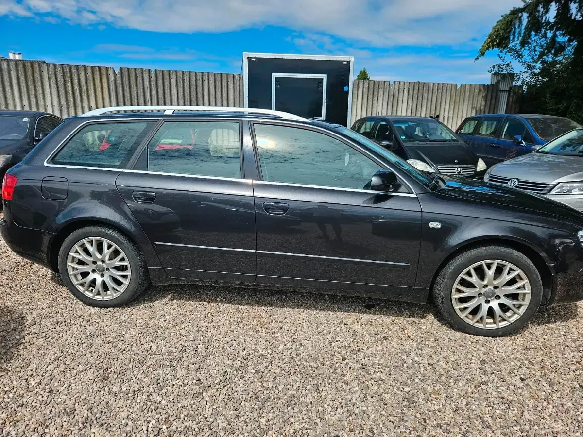 Gebraucht Audi A4 101 PS (74 kW) 2008 Grau Kombi