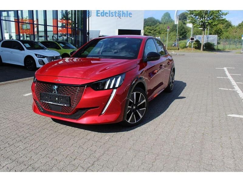 Rot Gebraucht 2021 Peugeot e-208 GT Kleinwagen | 19.990 € (Etwas zu teuer) - Bild 1/4