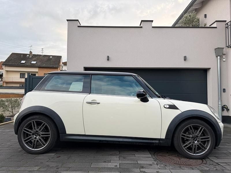 Gebraucht Mini ONE 95 PS (69 kW) 2007 Beige Kleinwagen