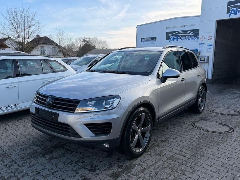 Silber Gebraucht 2015 VW Touareg SUV | 12.999 € (Superpreis) - Bild 1/4