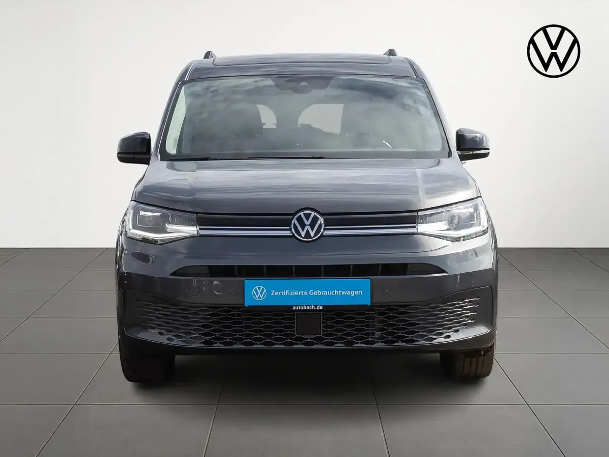 Gebraucht VW Caddy Maxi Life 122 PS (89 kW) 2024 Indiumgrau metallic Van / Kleinbus