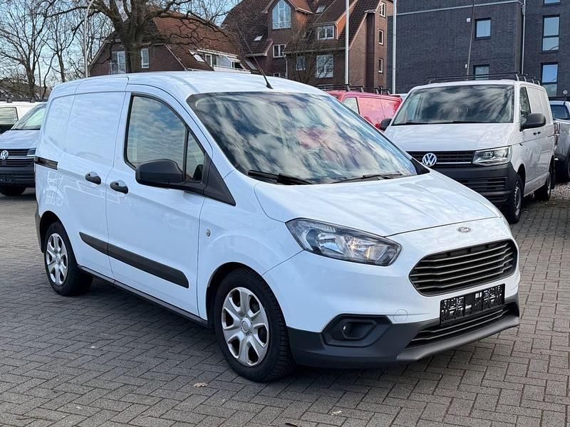 Gebraucht Ford Transit Trend 75 PS (55 kW) 2021 Frostweiß Van / Kleinbus
