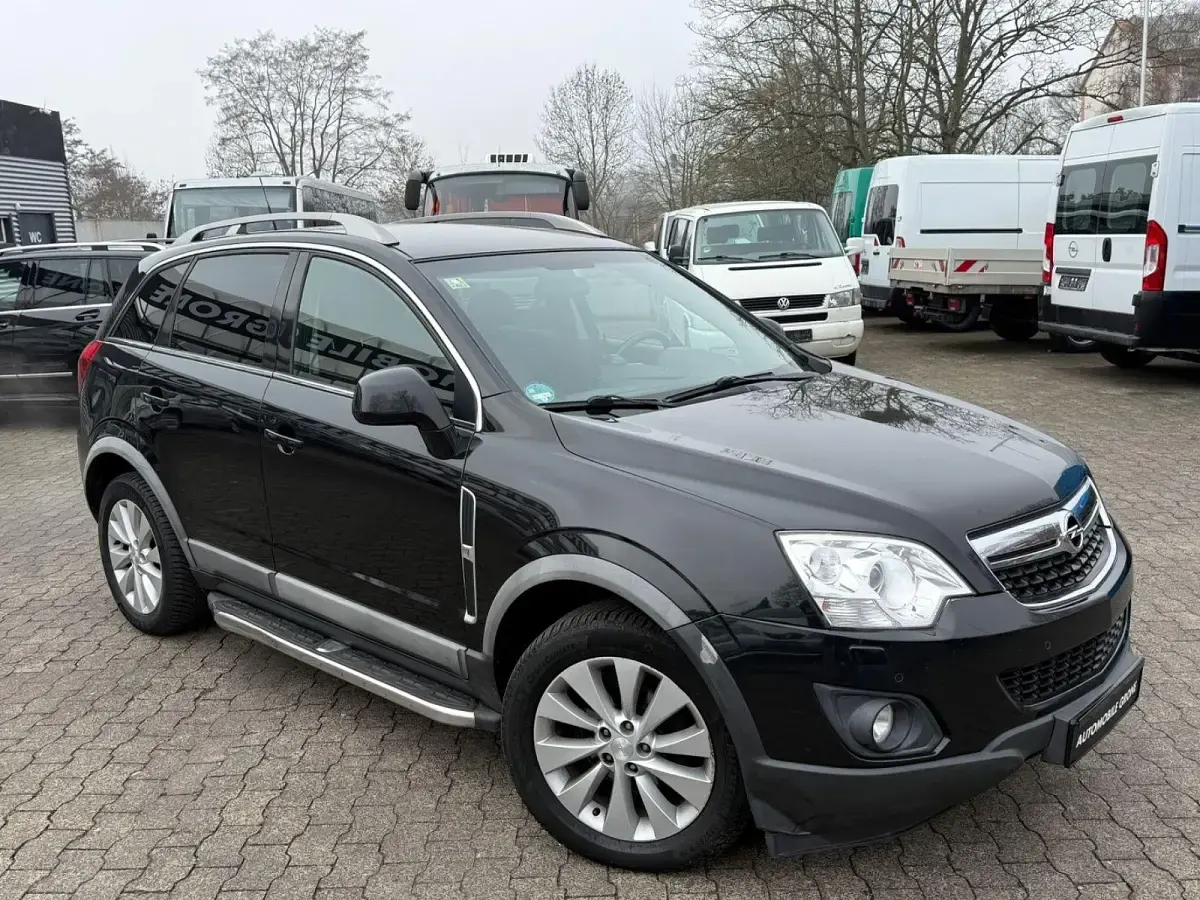 Second-hand Opel Antara 163 CP (119 kW) 2014 Negru SUV