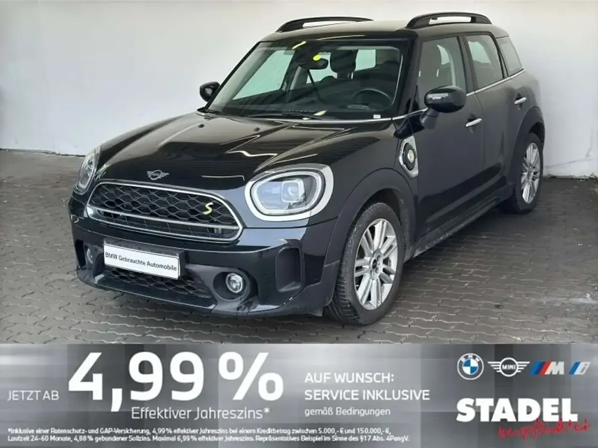 Gebraucht Mini Cooper SE 164 kW (224 PS) 2022 Midnight black metallic Kleinwagen