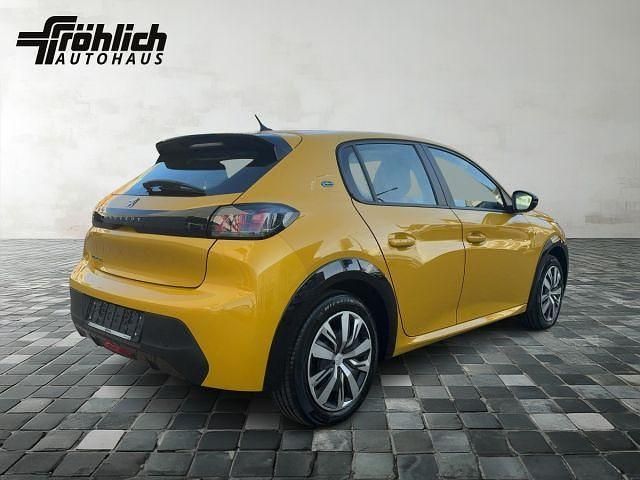 Gebraucht Peugeot e-208 Active 100 kW (136 PS) 2022 Gelb Kleinwagen