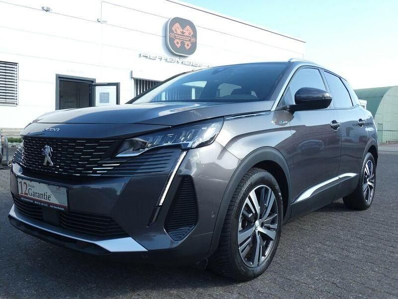 Grau Gebraucht 2021 Peugeot 3008 Allure SUV | 25.890 € (Fairer Preis) - Bild 1/4