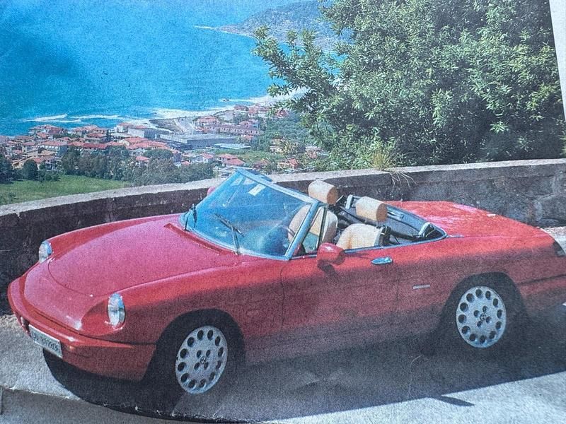 Rot Gebraucht 1992 Alfa Romeo Spider Cabrio | 24.500 € - Bild 1/4