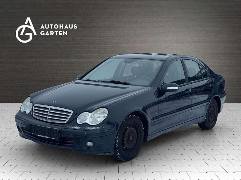 Blau Gebraucht 2006 Mercedes C200 Limousine | 1.450 € (Superpreis) - Bild 1/3
