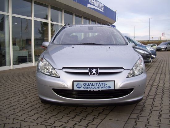 Gebraucht Peugeot 307 109 PS (80 kW) 2004 Silber metallic Kombi