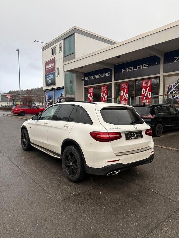 Gebraucht Mercedes GLC350 211 PS (155 kW) 2017 Weiß SUV