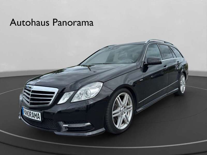 Schwarz Gebraucht 2012 Mercedes E220 AMG line Kombi | 6.990 € (Superpreis) - Bild 1/4