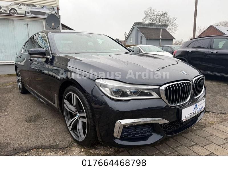 Gebraucht BMW 740 M Sport 320 PS (235 kW) 2016 Schwarz Limousine