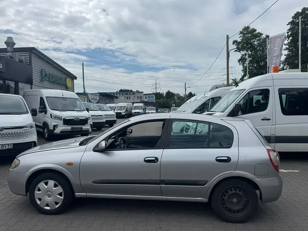 Gebraucht Nissan Almera Visia 98 PS (72 kW) 2003 Grau Limousine