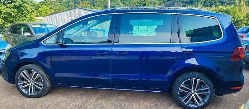 Blau Gebraucht 2018 Seat Alhambra FR Van / Kleinbus | 14.990 € (Guter Preis) - Bild 1/4