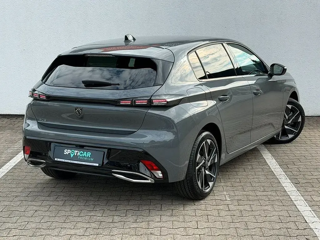 Neu Peugeot 308 Allure 145 PS (106 kW) 2025 Grau Limousine