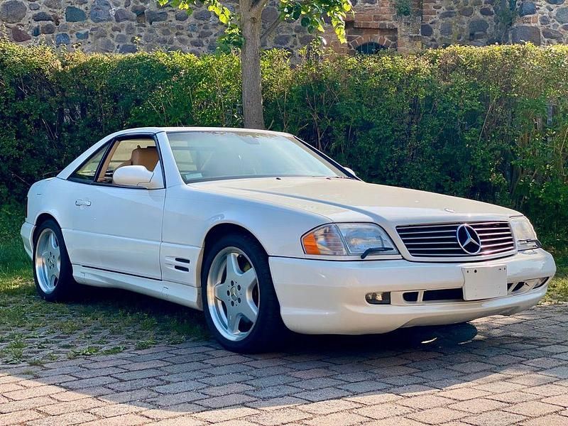 Weiß Gebraucht 2001 Mercedes SL500 Sport Cabrio | 29.949 € - Bild 1/4