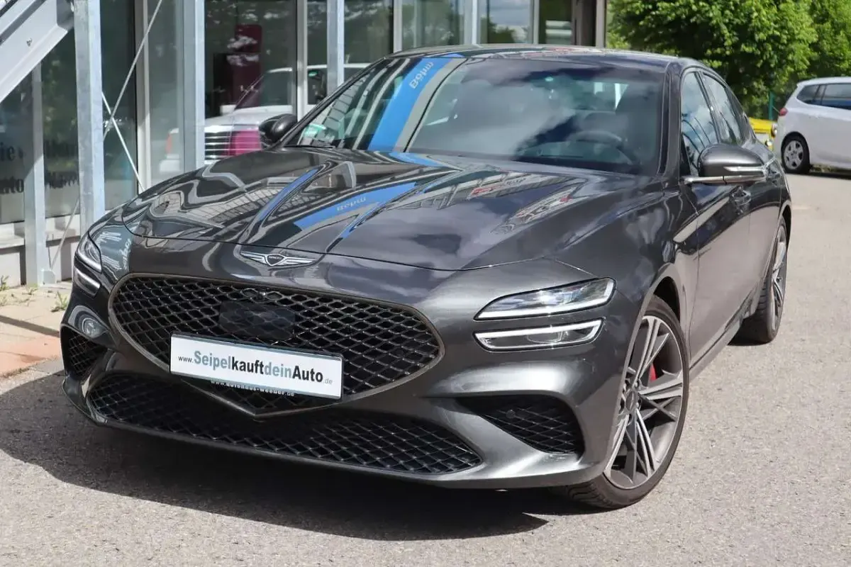 Second-hand Genesis G70 Sport 245 CP (180 kW) 2024 Gri Berlinǎ