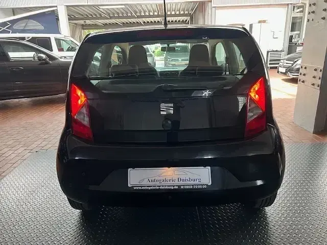 Gebraucht Seat Mii Chic 60 PS (44 kW) 2017 Schwarz Kleinwagen