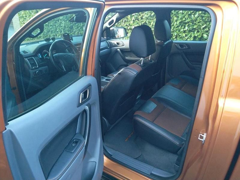 Gebraucht Ford Ranger 200 PS (147 kW) 2016 Orange Pickup