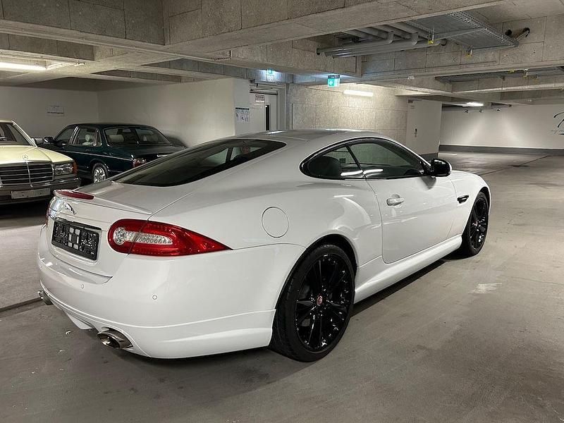 Gebraucht Jaguar XK Portfolio 385 PS (283 kW) 2016 Weiß Coupé